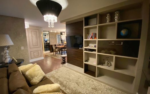 Apartamento Mobiliado – 03 Suítes