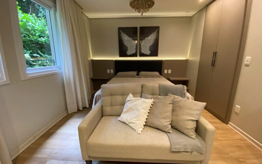 Apartamento Mobiliado – 01 Dormitório