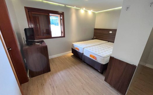 Apartamento Mobiliado – 01 Dormitório