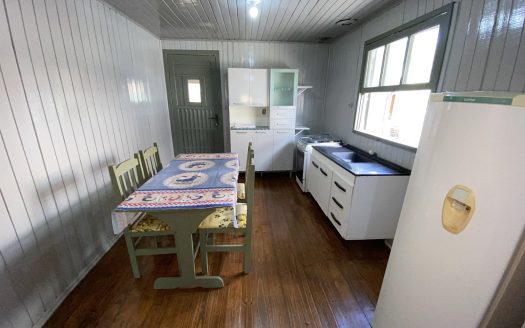 Casa Mobiliada – 02 Dormitórios