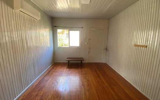 Casa Andar Superior – 03 Dormitórios