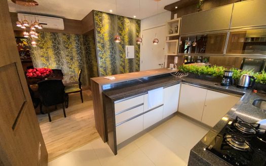 Apartamento Mobiliado – 01 Suíte + 02 Dormitórios
