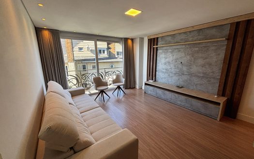 Apartamento Mobiliado – 02 Suítes