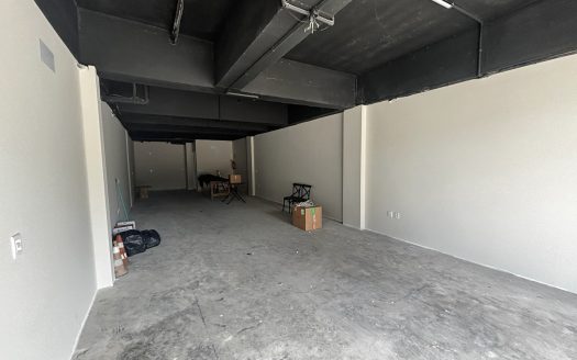 Loja – 81,50 m² – Centro