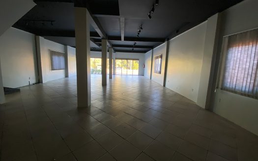 Loja – 200 m² – Bairro Carniel