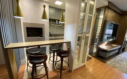 Apartamento Mobiliado – 02 Suítes