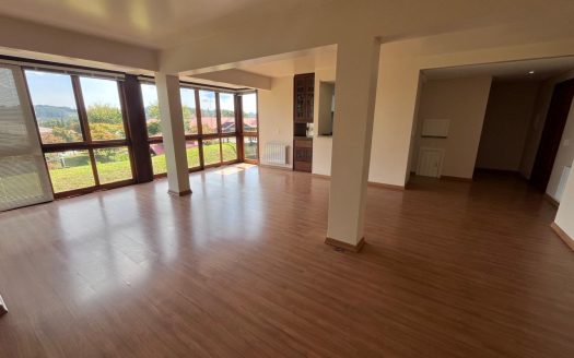 Apartamento Semi-Mobiliado – 02 Suítes