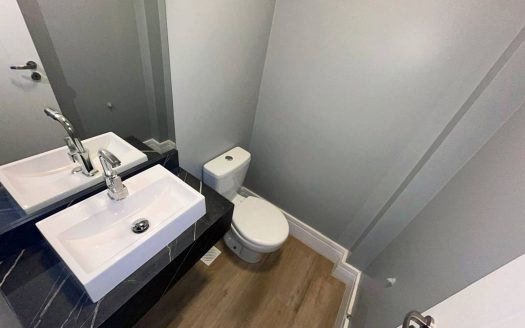 Apartamento Mobiliado – 02 Suítes