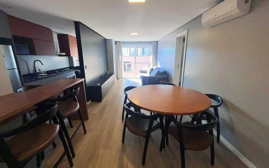 Apartamento Mobiliado – 02 Suítes