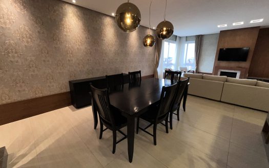 Apartamento Mobiliado – 03 Suítes