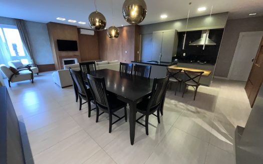 Apartamento Mobiliado – 03 Suítes