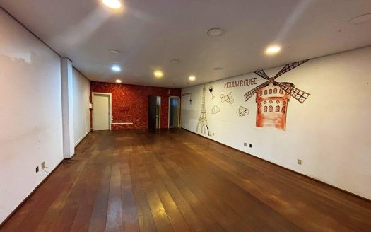 Sala Comercial – 66 m² – Centro
