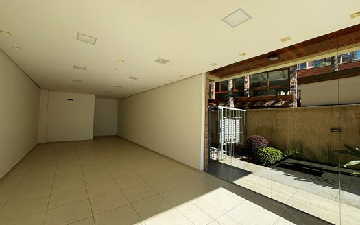 Loja – 65 m² – Centro