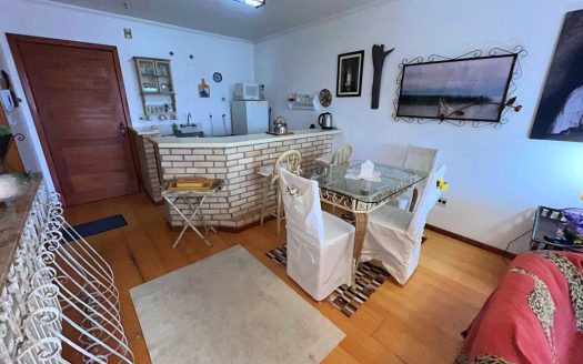 Apartamento Mobiliado – 01 Dormitório