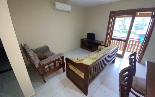 Apartamento Mobiliado – 01 Dormitório