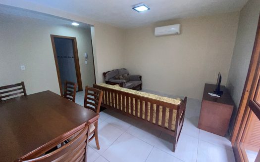 Apartamento Mobiliado – 01 Dormitório