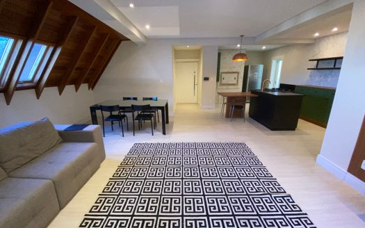 Apartamento Semi-Mobiliado – 03 Suítes