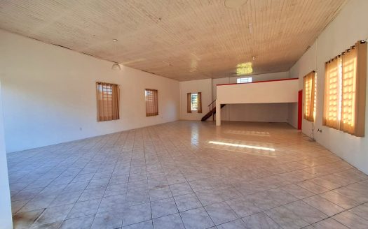 Loja – 150 m² – Centro