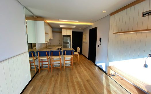 Apartamento Semi-Mobiliado – 01 Suíte