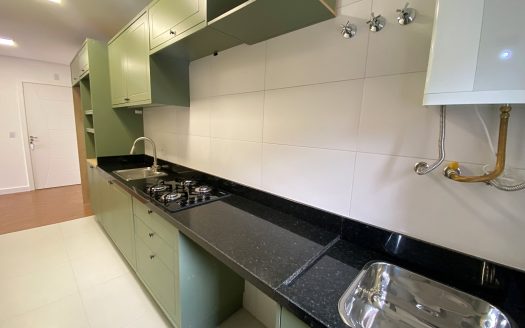 Apartamento Semi-Mobiliado – 02 Suítes
