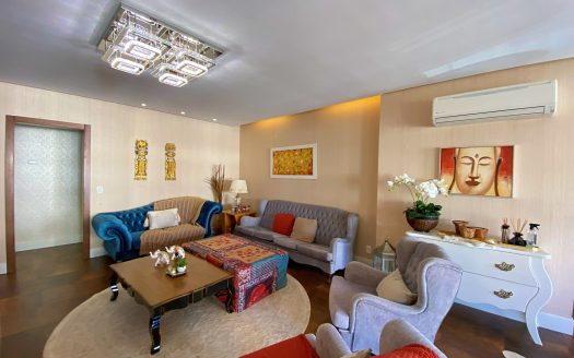 Apartamento Mobiliado – 02 Suítes