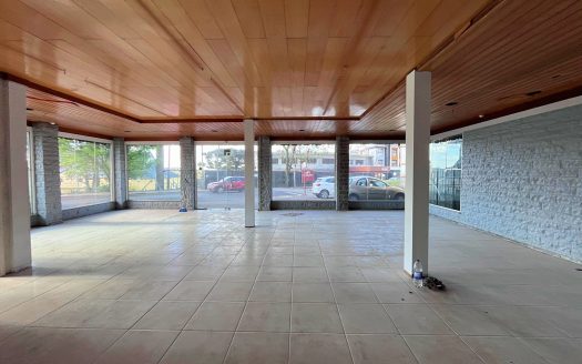 Loja – 150 m² – Centro