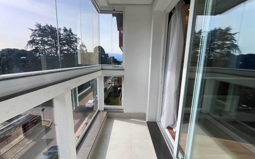 Apartamento Mobiliado – 01 Suíte + 01 Dormitório